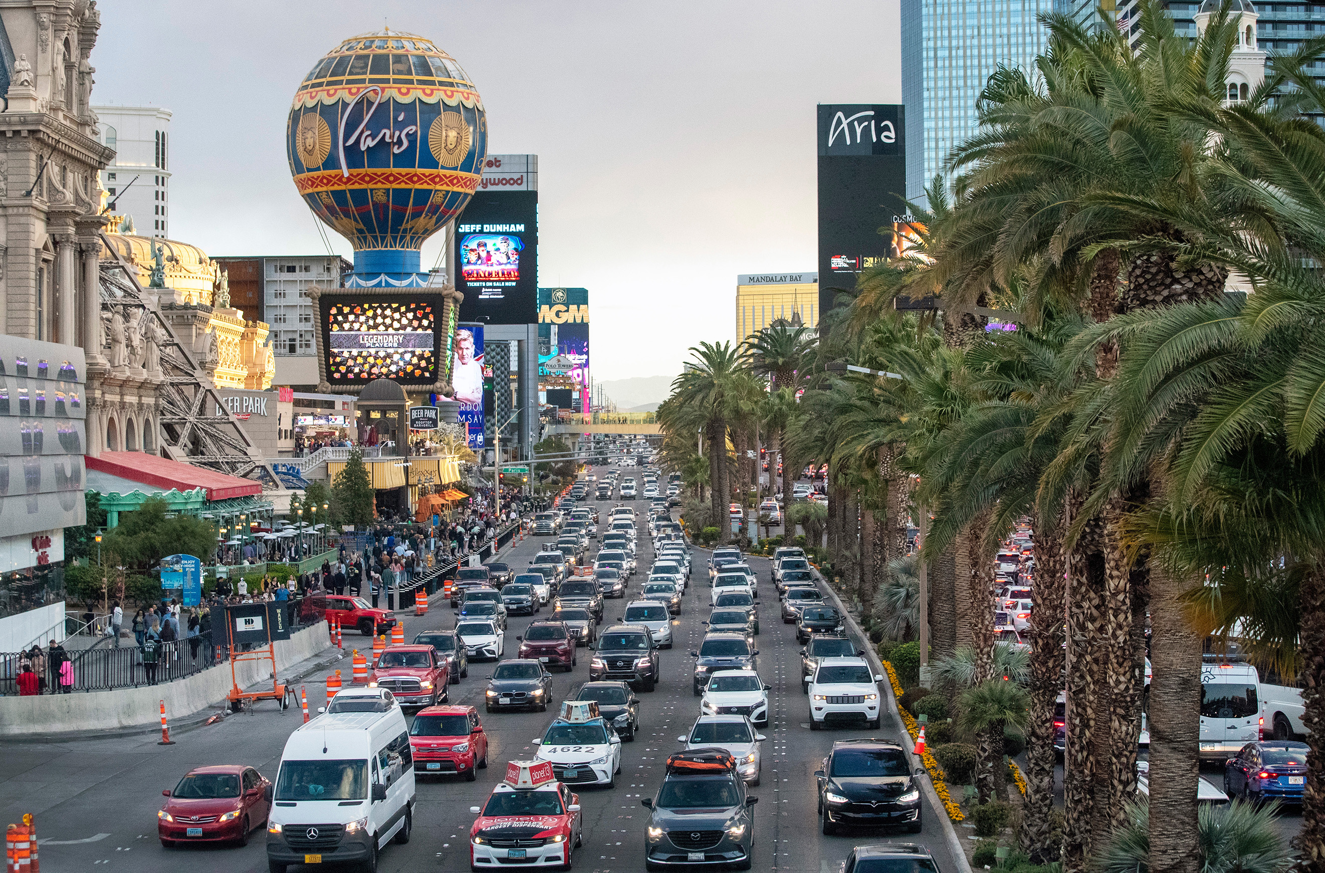 Governor’s crime bill restores process for issuing bans from the Las Vegas Strip