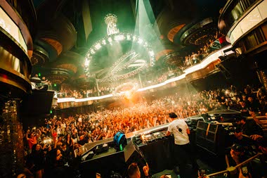 From nightclub megaparties to headlining performances, find all the action and get ready to ring in 2026.