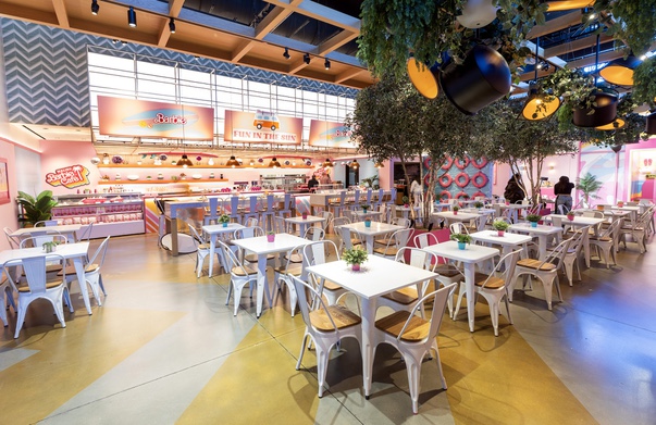 Malibu Barbie Cafe