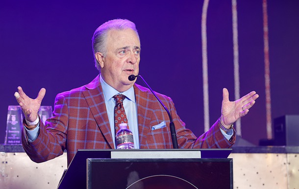 Honoree Don Logan, president/COO of the Las Vegas Aviators, speaks during the C-Suite Honors event in the Zouk Nightclub at Resorts World Wednesday, Feb. 25, 2026.