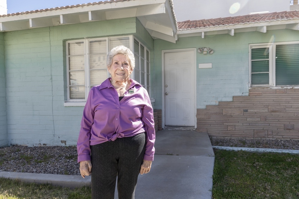 Gayle Clinard of the Clark County Museum Guild