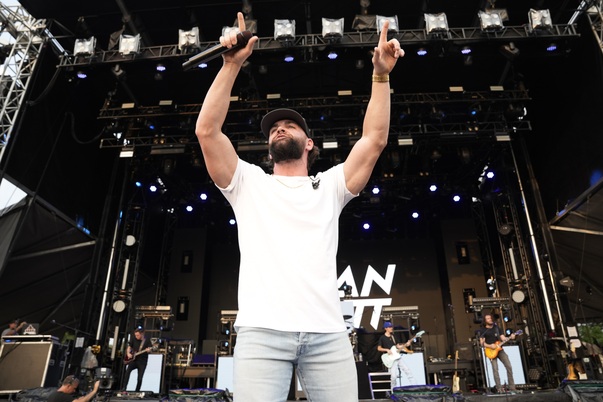 Dylan Scott