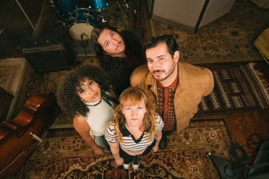 With last year's album, The Altons have fully settled into their velvet shadows of modern “souldies.” 