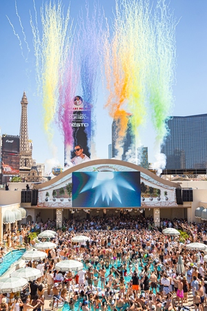 Omnia Dayclub