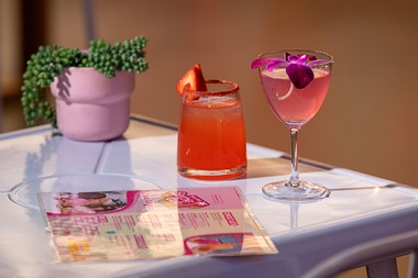 Malibu Barbie&nbsp;Cafe